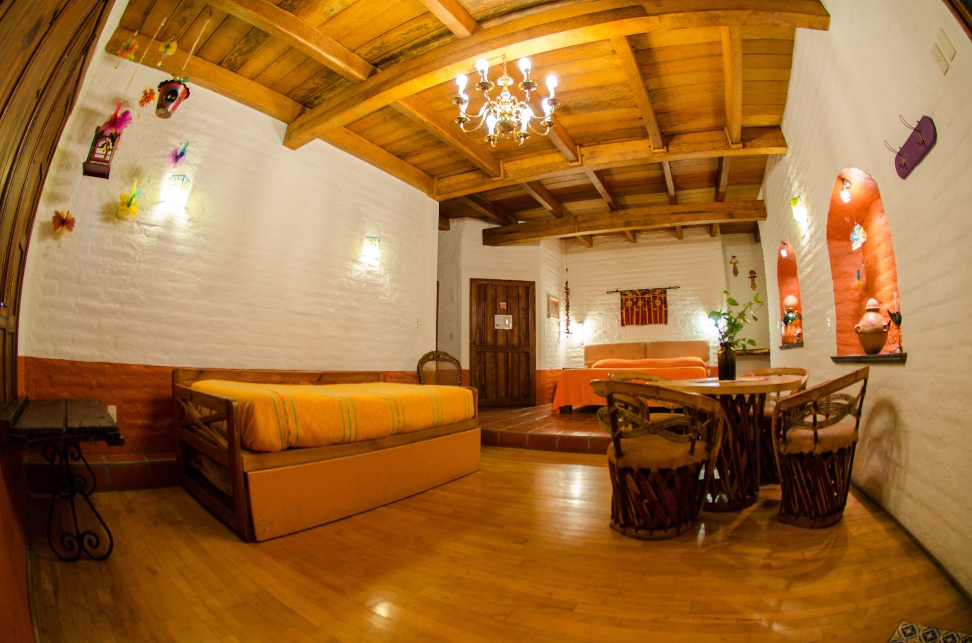Hotel La Casona Tapalpa Exteriör bild